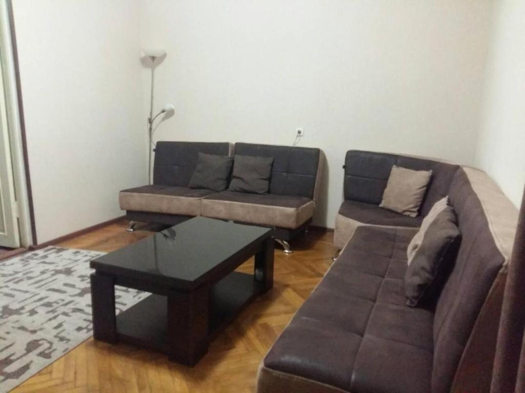 Apartment Down Town Group Тбілісі Екстер'єр фото