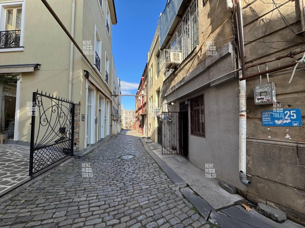 Apartment Down Town Group Тбілісі Екстер'єр фото